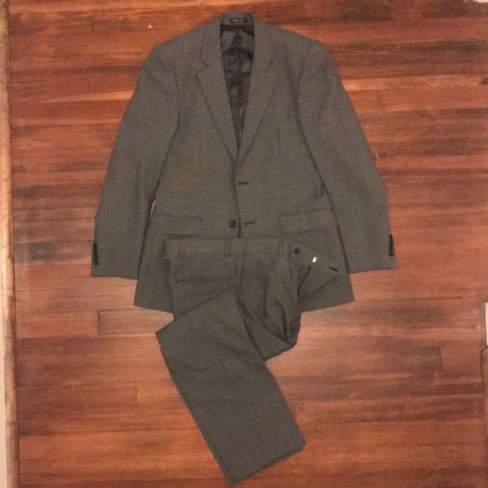 Custom Alexandre 2-Button Grey Slim Fit Suit